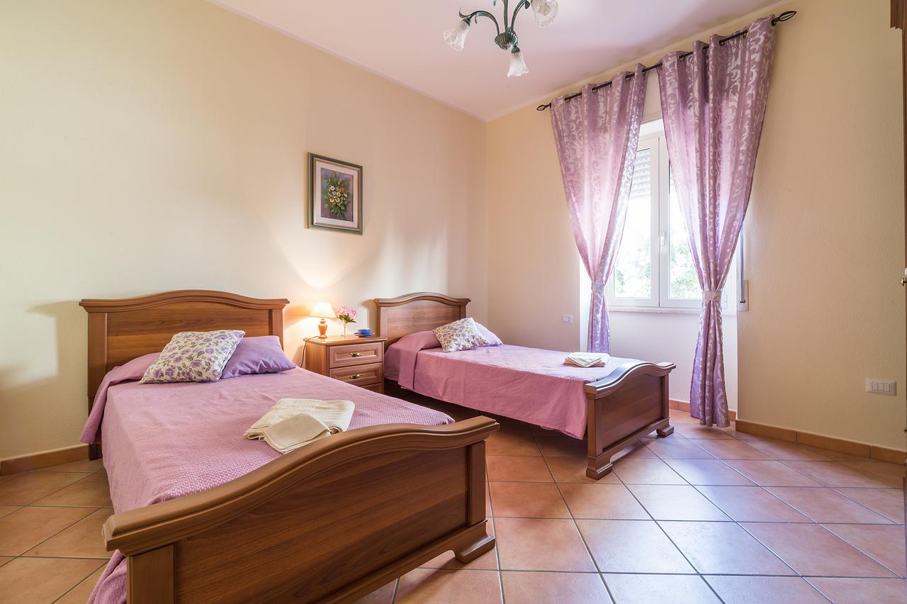 Casa Giovanni Cala Gonone Bagian luar foto